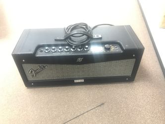 Fender mustang v 150 amp