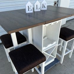 NEW 5PC TABLE SET WITH WINE STORAGE