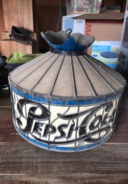 Vintage Pepsi lamp