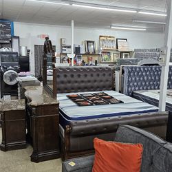 King Bedroom Set 