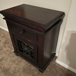Espresso Colored End table / Nightstand / Cabinet 