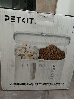 PETKIT YumShare Dual-Hopper Smart Pet Feeder with Camera