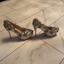 Brand new Bride Shoes Size 7  Thumbnail