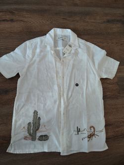 Hollister xs mens button up shirt embroidered NWT