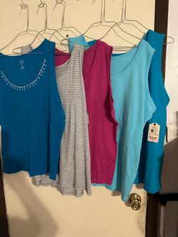 Women tank tops /shorts