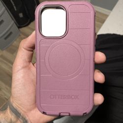 iPhone 17 Otterbox Case (New)