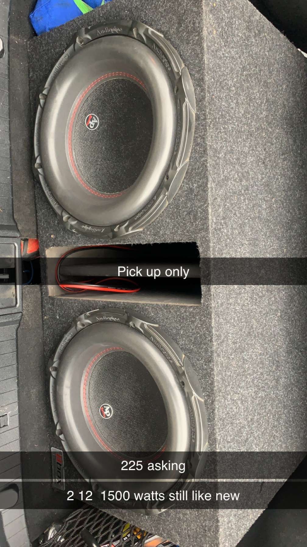 2 12s Inch Sub Woofers With Box for Sale in Chicago, IL OfferUp