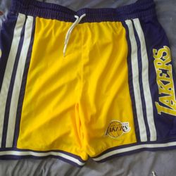 Lakers Shorts Size Large 