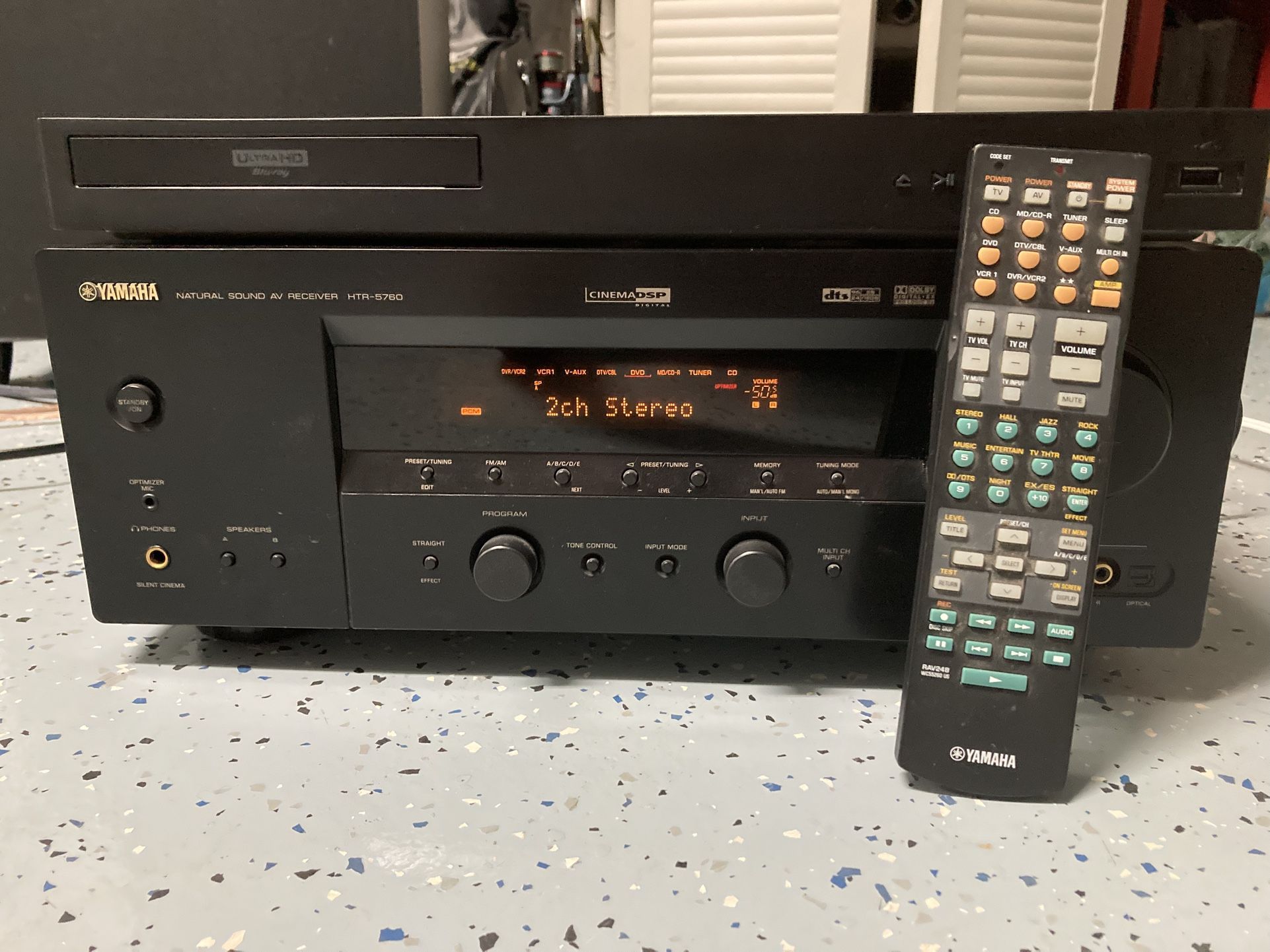 2 Klipsh Floor Standing Tower 1 Infinity Center, Yamaha A/V RECEIVER , klipsch Power Sub