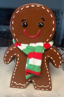 ceramic gingerbread man 15 x 10 $25