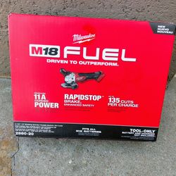 Miwaukee M18 New Fuel Grinder 4 1/2" With Paddle Switch ( Tool Only ) 120$ Firm 