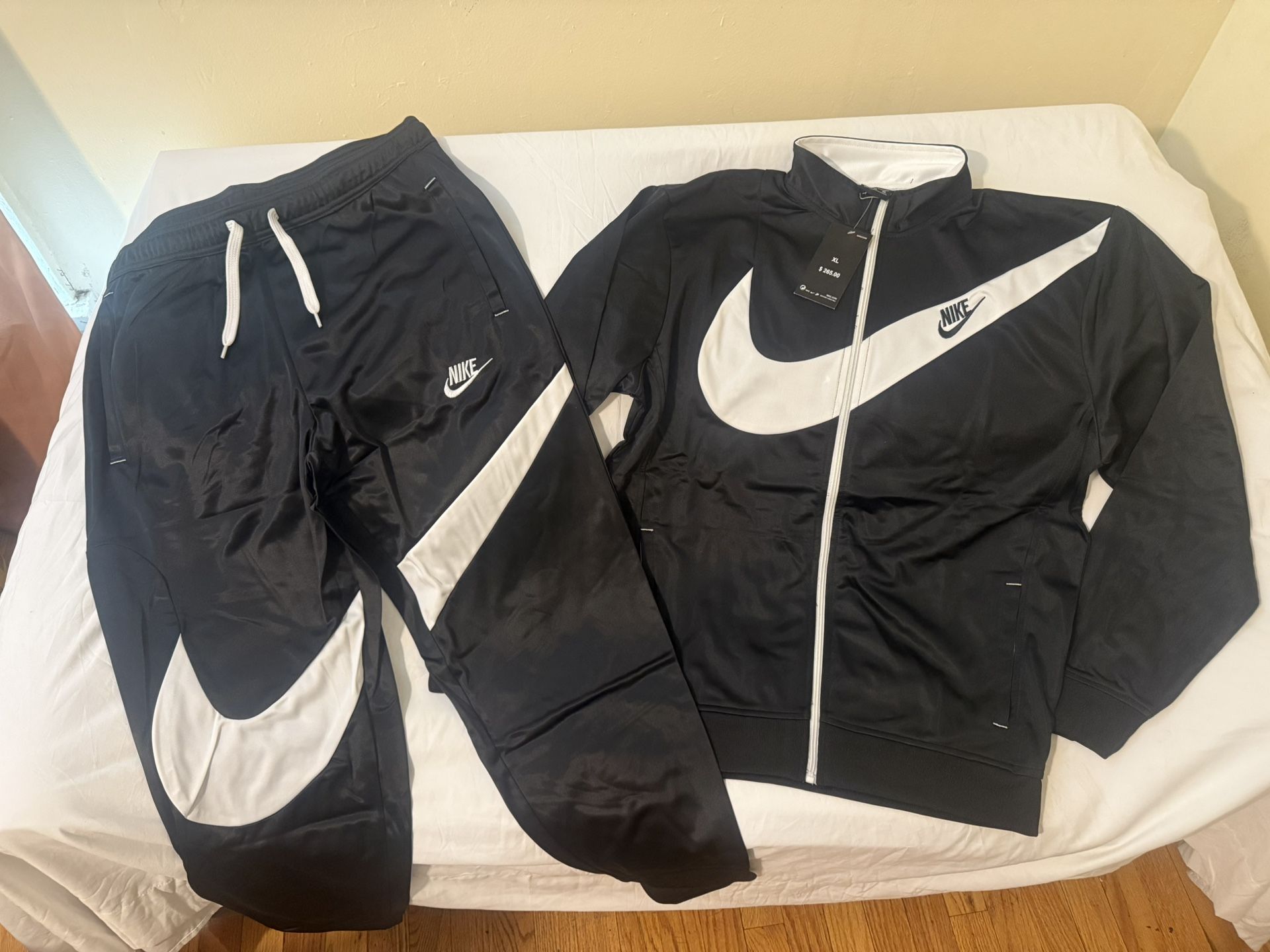 Nike Track Suit … New Style .. X-Large