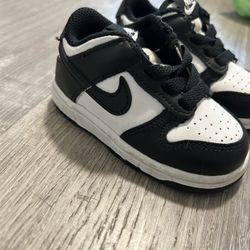 Toddler Nike “pandas” Shoes 