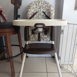 High Chair And Buster GRACO