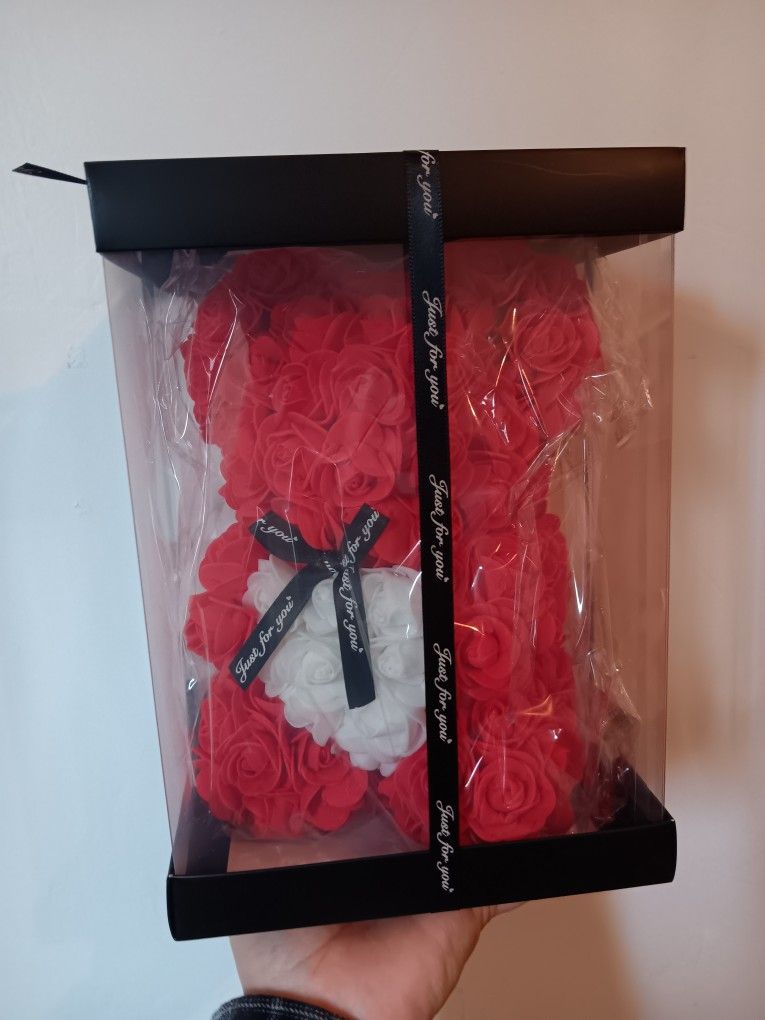 New In Box Flower Bear Mother's Day Gift