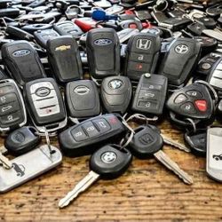 Llaves Y Controles Para Carro 