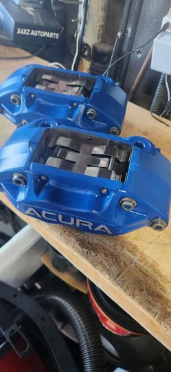 Acura RL calipers