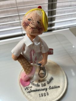 1993 Annalee Doll Society 10th Anniversary Edition 