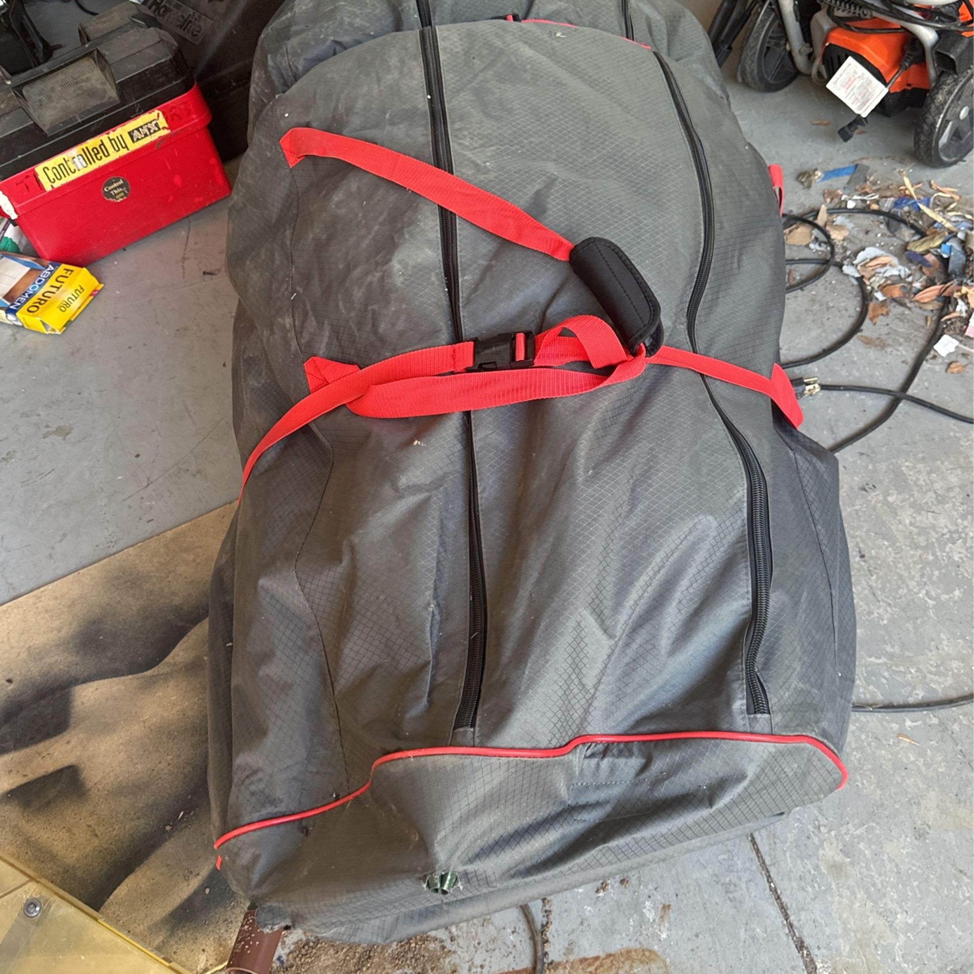 Free Large Xmas Tree for Sale in Riverside, CA OfferUp