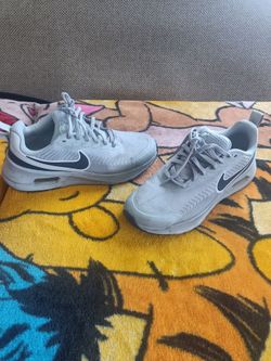 Nike Men's Air Max Nuaxis