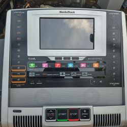 NordicTrack X9i Incline Trainer

