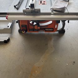 Ridgid Table Saw
