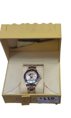 Invicta Disney 25106 Gold Regular Watch