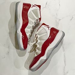 Size 9- Jordan 11 Cherry