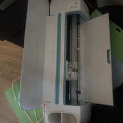 Cricut maker 