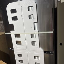 Samsung 4 Door Flex With Beverage Station