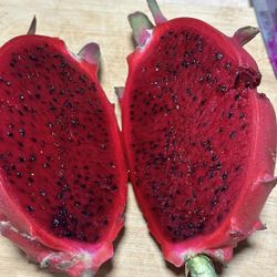 Super Red dragon Fruits 
