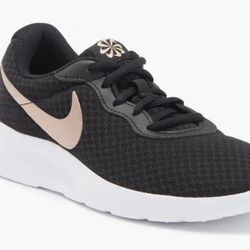 Nike Tanjun Next Nature Women's 9 - Black/Rose Gold - NEW (No Box)