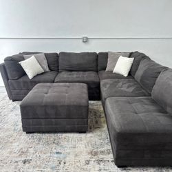 Thomasville 6-Piece Modular Sectional with Storage Ottoman 