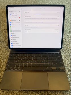 Latest Apple iPad Pro(M5) 13inch  with Magic Keyboard