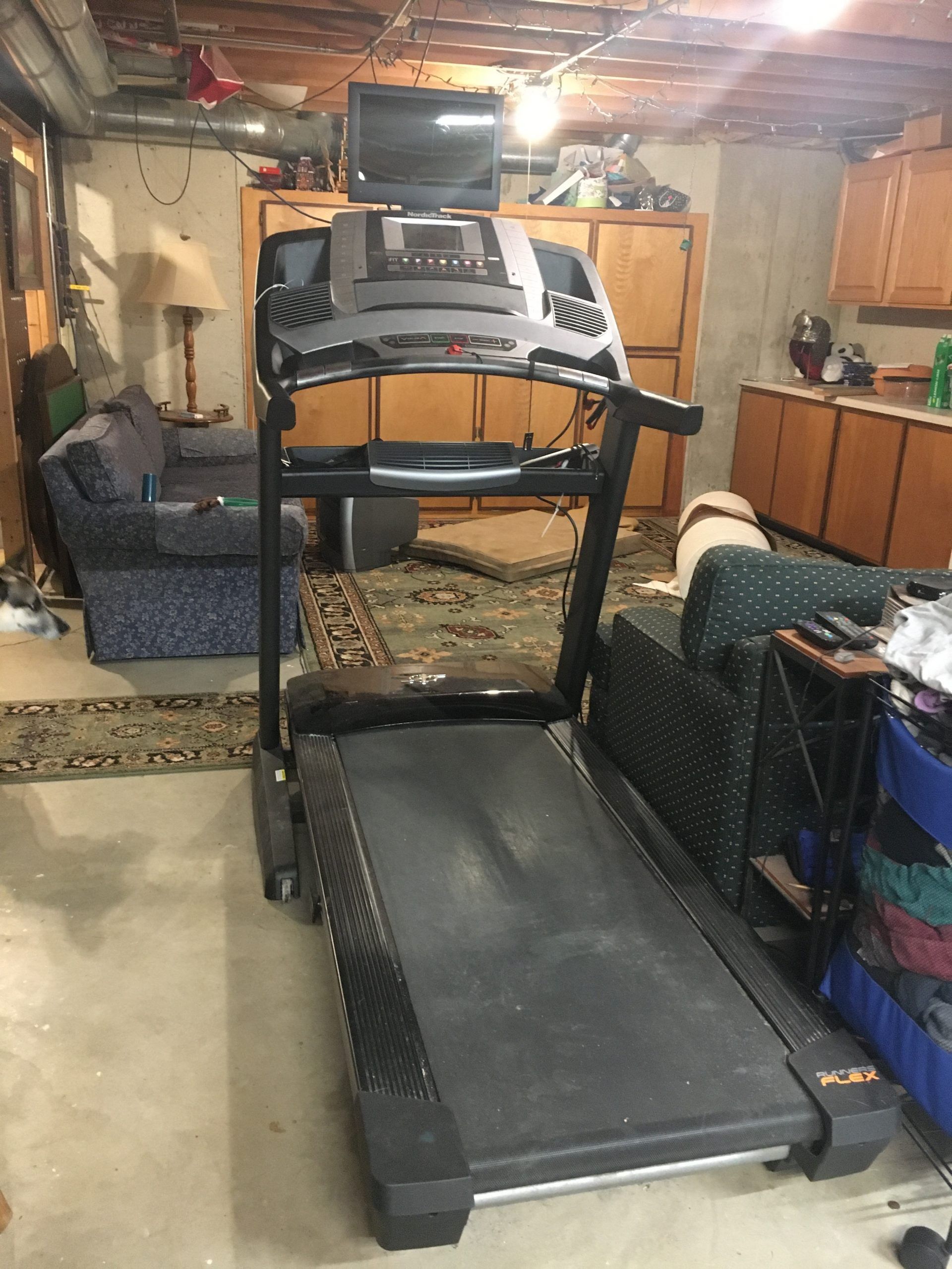 Treadmill nordictrack comercial with monitor