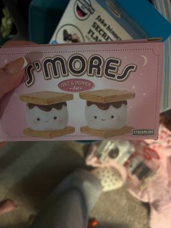 Salt and pepper shaker s’mores