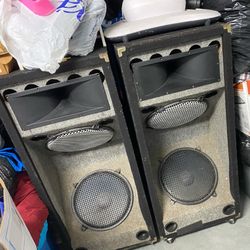 House Spks And Stereo Set