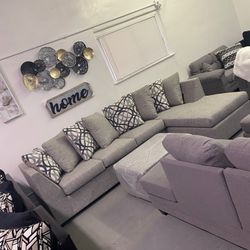 Grey Sectional With Designed Pillows ‼️new In Stock‼️