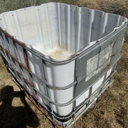 275 Gallon Tote Tank Water Bin