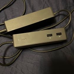 MIcrosoft surface Dock 1