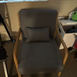 Chair With Pillow 
