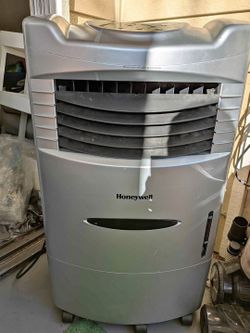 Honeywell air cooler with remote