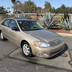 2000 Toyota Avalon 