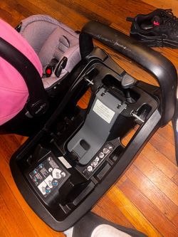 Evenflo car seat with base $60