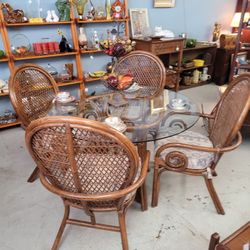 Gorgeous Vintage Dining Set