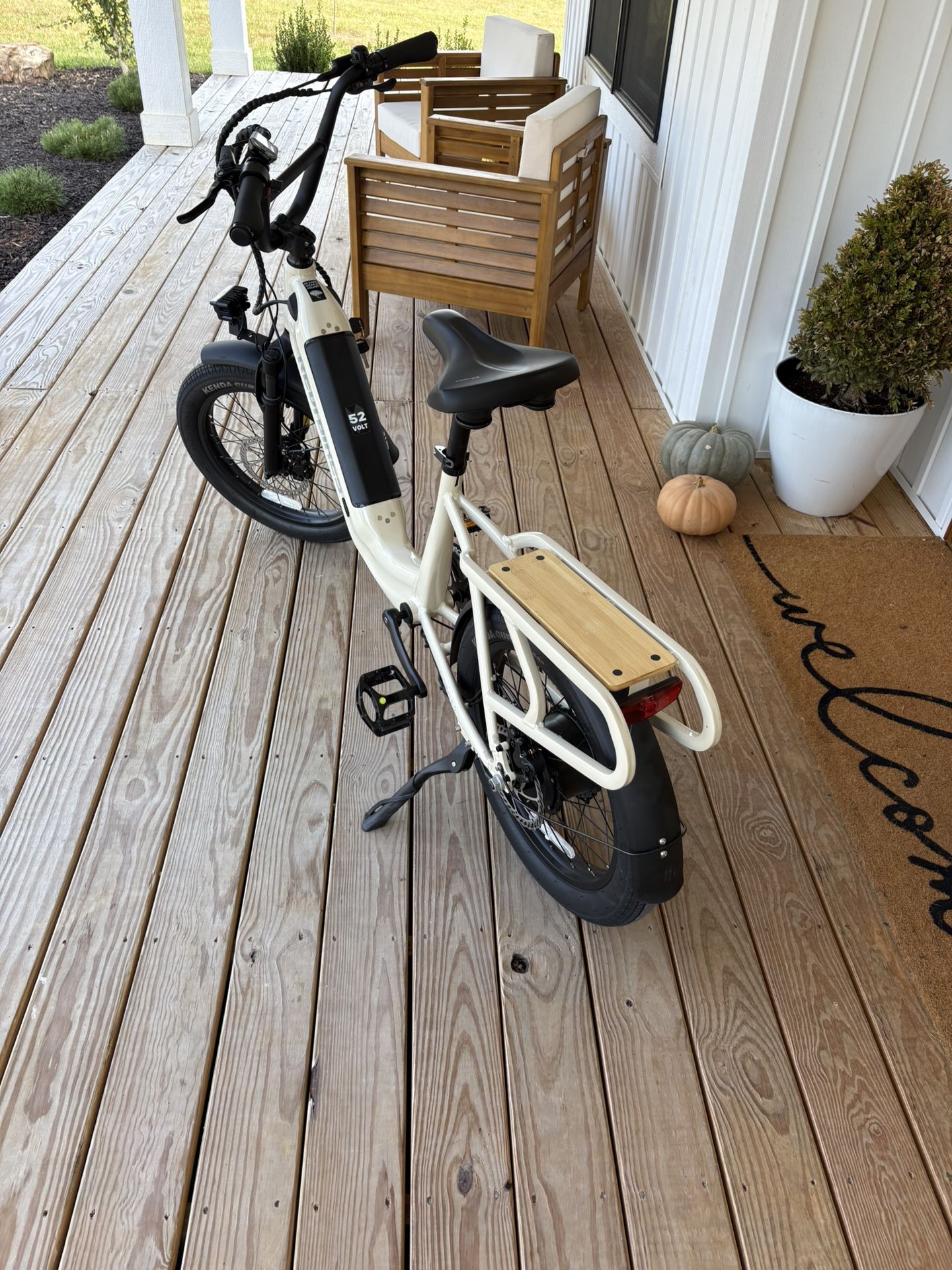NEW! Step-Through E-bike
