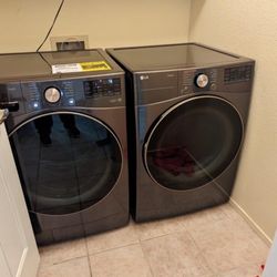 LG - DLGX3901B Gas Dryer 