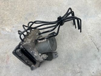 CR-V ABS Control Module & Pump - OEM 118k