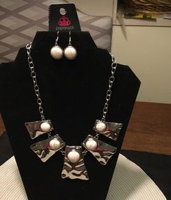 Cougar White Necklace