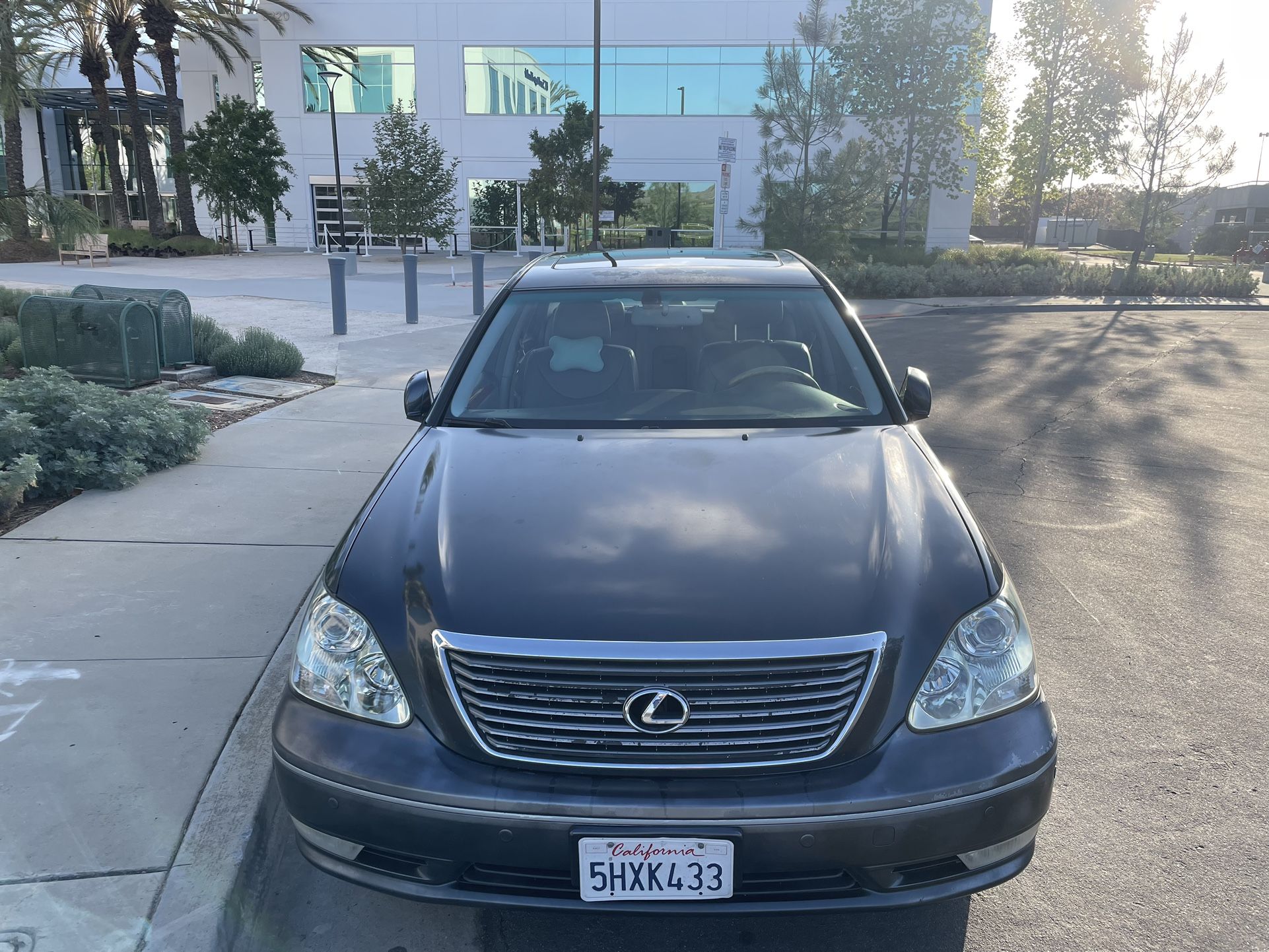 2004 Lexus LS 430